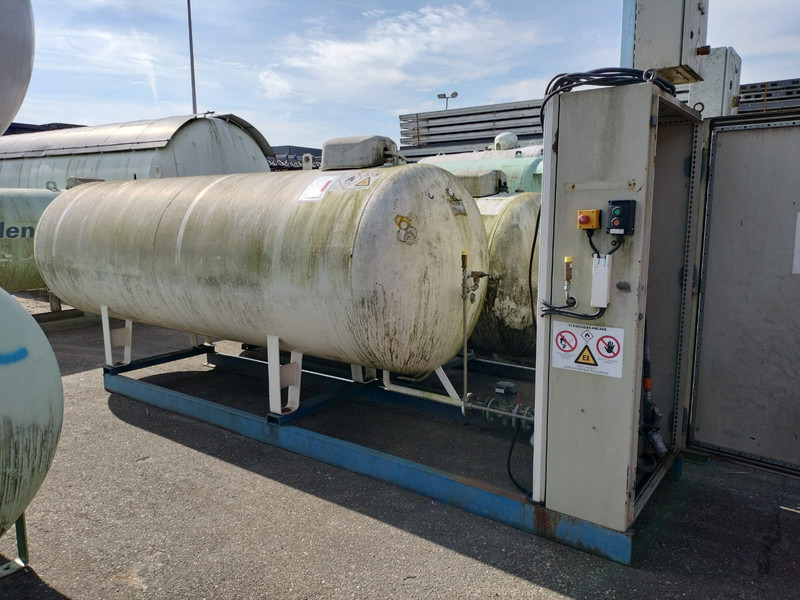 Used skid installation 4850 L (4.8 m3) different setups multiple pieces available for sale Gas, lpg, gpl, gaz, propane, butane propane refilling station is used to refill cylinders, suitable for limited land and space. - Fuel tank: picture 1 Used skid installation 4850 L (4.8 m3) different setups multiple pieces available for sale Gas, lpg, gpl, gaz, propane, butane propane refilling station is used to refill cylinders, suitable for limited land and space. - Fuel tank: picture 1