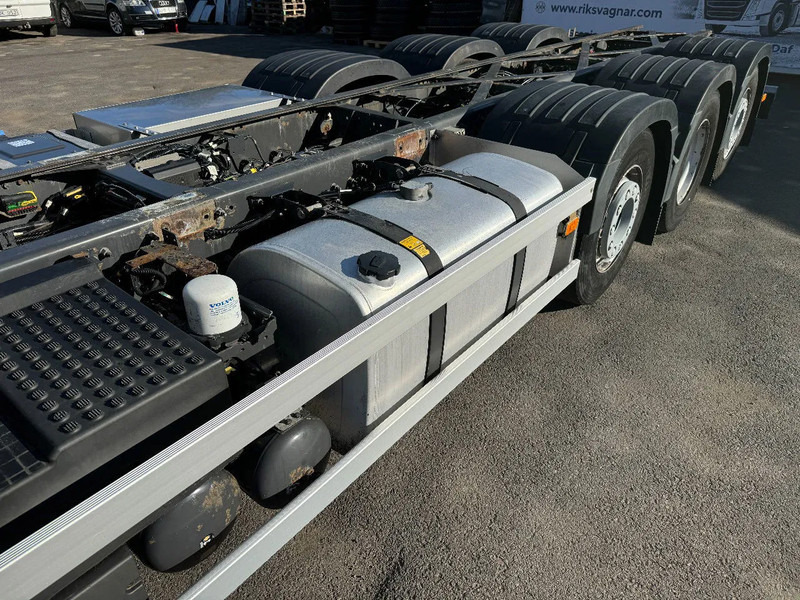 Volvo FH 540 8x2*4, ADR, Euro 6, Chassi (former Tank-truck), 2018 - Cab chassis truck: picture 4 Volvo FH 540 8x2*4, ADR, Euro 6, Chassi (former Tank-truck), 2018 - Cab chassis truck: picture 4