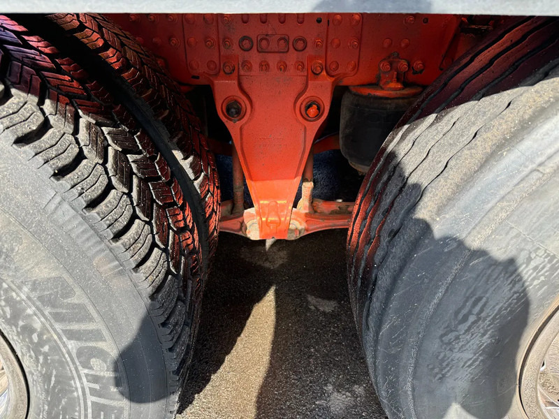 Volvo FMX 450 Combi Vacuum/Pressure 14m3 (1,5 + 12,5m3), 2017 - Vacuum truck: picture 5 Volvo FMX 450 Combi Vacuum/Pressure 14m3 (1,5 + 12,5m3), 2017 - Vacuum truck: picture 5