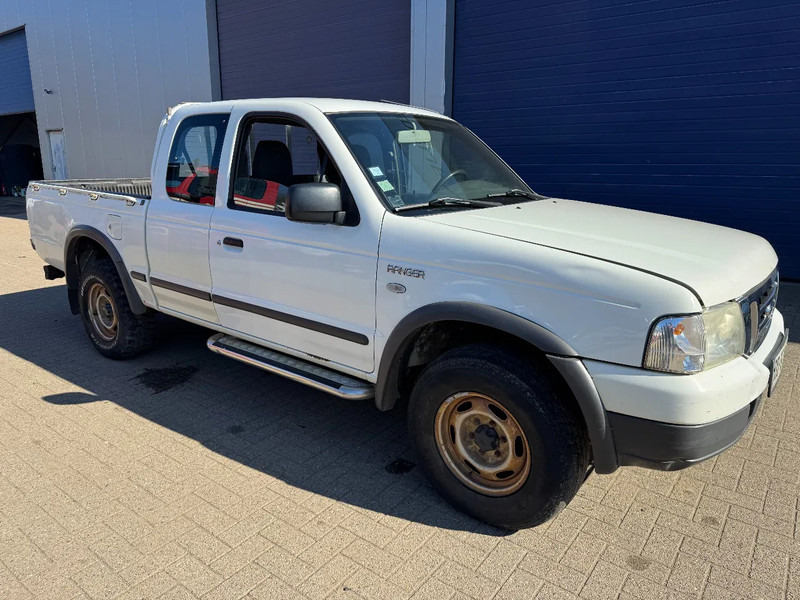Ford Ranger **DIESEL-AIRCO** - Car: picture 1 Ford Ranger **DIESEL-AIRCO** - Car: picture 1