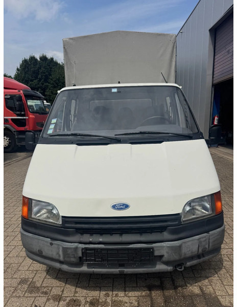 Ford Transit **ESSENCE-PETROL** - Flatbed van, Combi van: picture 2 Ford Transit **ESSENCE-PETROL** - Flatbed van, Combi van: picture 2