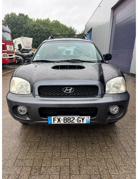 Hyundai Santa Fe **2.0CRDI-4WD-AIRCO-CLIME** - SUV: picture 2 Hyundai Santa Fe **2.0CRDI-4WD-AIRCO-CLIME** - SUV: picture 2