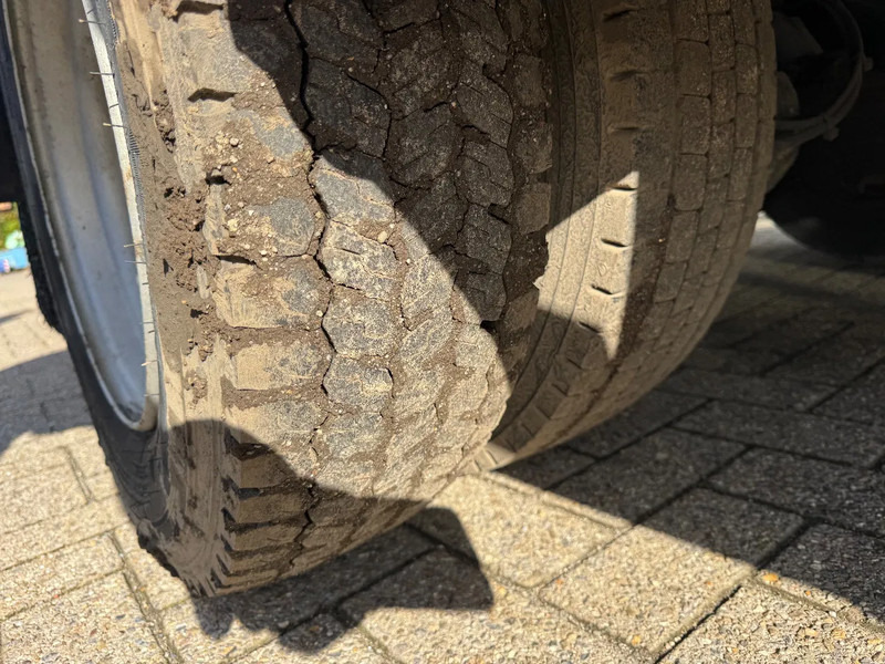 MAN 8.163 **BELGIAN TRUCK-FULL STEEL SUSPENSION** - Box truck: picture 5 MAN 8.163 **BELGIAN TRUCK-FULL STEEL SUSPENSION** - Box truck: picture 5