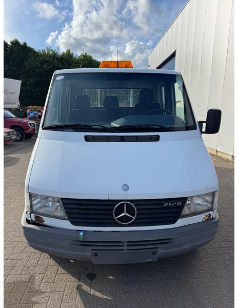 Mercedes-Benz Sprinter **212D-5CYL-BELGIAN VAN-AIRCO** - Flatbed van, Combi van: picture 2 Mercedes-Benz Sprinter **212D-5CYL-BELGIAN VAN-AIRCO** - Flatbed van, Combi van: picture 2