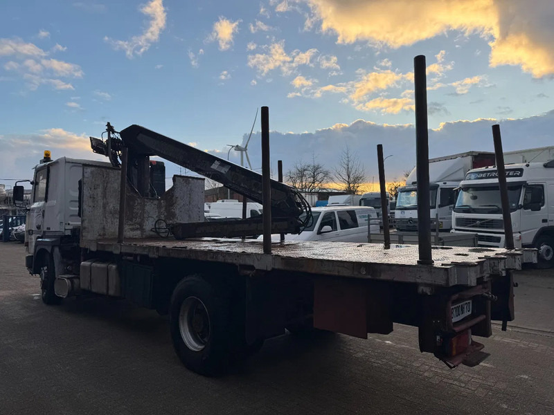 Renault R385 Major **CAMION FRANCAIS-SUSPENSION LAMES** - Dropside/ Flatbed truck, Crane truck: picture 5 Renault R385 Major **CAMION FRANCAIS-SUSPENSION LAMES** - Dropside/ Flatbed truck, Crane truck: picture 5