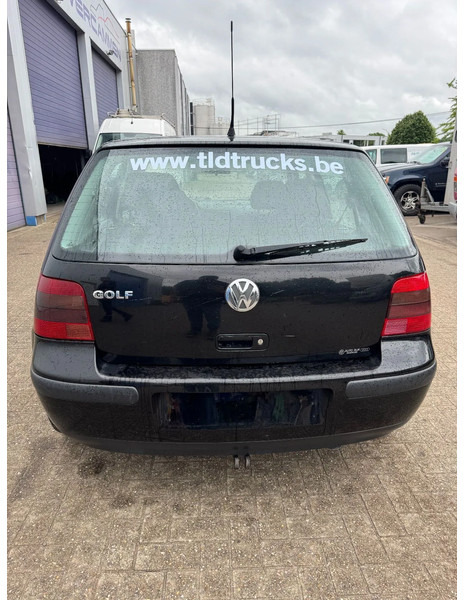 Volkswagen Golf GOLF IV-1400-5DOORS** - Car: picture 5 Volkswagen Golf GOLF IV-1400-5DOORS** - Car: picture 5
