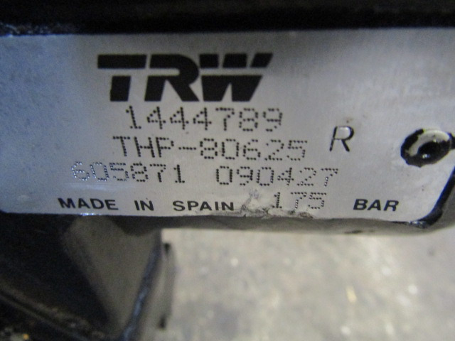 DAF XF 105 STEERING BOX TRW P/NO 49002081 - Steering for Truck: picture 3 DAF XF 105 STEERING BOX TRW P/NO 49002081 - Steering for Truck: picture 3