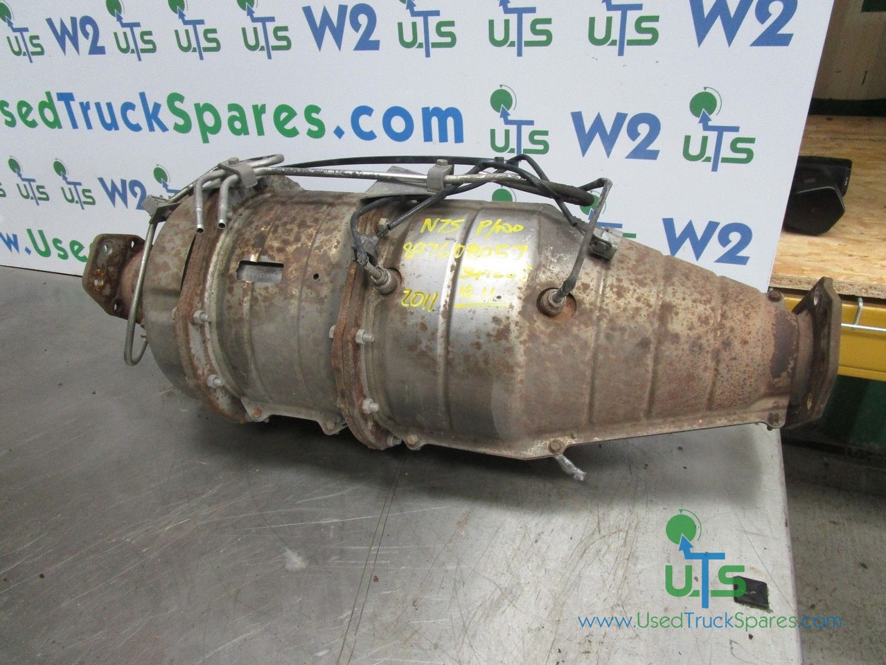 ISUZU N75 (4HK1) 190 DPF / CATALYST / EXHAUST P/NO 897608057 - Exhaust system for Truck: picture 1 ISUZU N75 (4HK1) 190 DPF / CATALYST / EXHAUST P/NO 897608057 - Exhaust system for Truck: picture 1