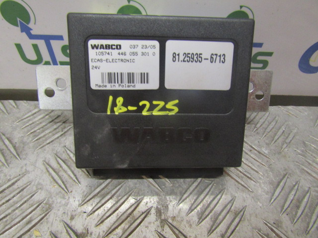 MAN M2000 18.225 ECAS ECU P/NO 81.25935.6713 - ECU for Truck: picture 1 MAN M2000 18.225 ECAS ECU P/NO 81.25935.6713 - ECU for Truck: picture 1
