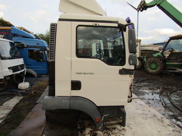 Cab for Truck MAN TGM DAY CAB EX 2009: picture 6