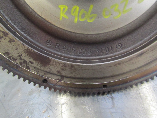 MERCEDES 1829 OM906 EURO 5 FLYWHEEL R906 032 3401 - Flywheel for Truck: picture 2 MERCEDES 1829 OM906 EURO 5 FLYWHEEL R906 032 3401 - Flywheel for Truck: picture 2