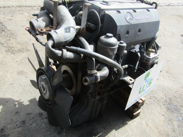MERCEDES OM904 INDUSTRIAL SPEC ENGINE (TYPE 904.LA11/7.00) - Engine for Municipal/ Special vehicle: picture 2 MERCEDES OM904 INDUSTRIAL SPEC ENGINE (TYPE 904.LA11/7.00) - Engine for Municipal/ Special vehicle: picture 2