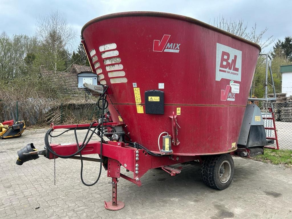 BVL V-Mix Plus 13-1S - Forage mixer wagon: picture 1 BVL V-Mix Plus 13-1S - Forage mixer wagon: picture 1