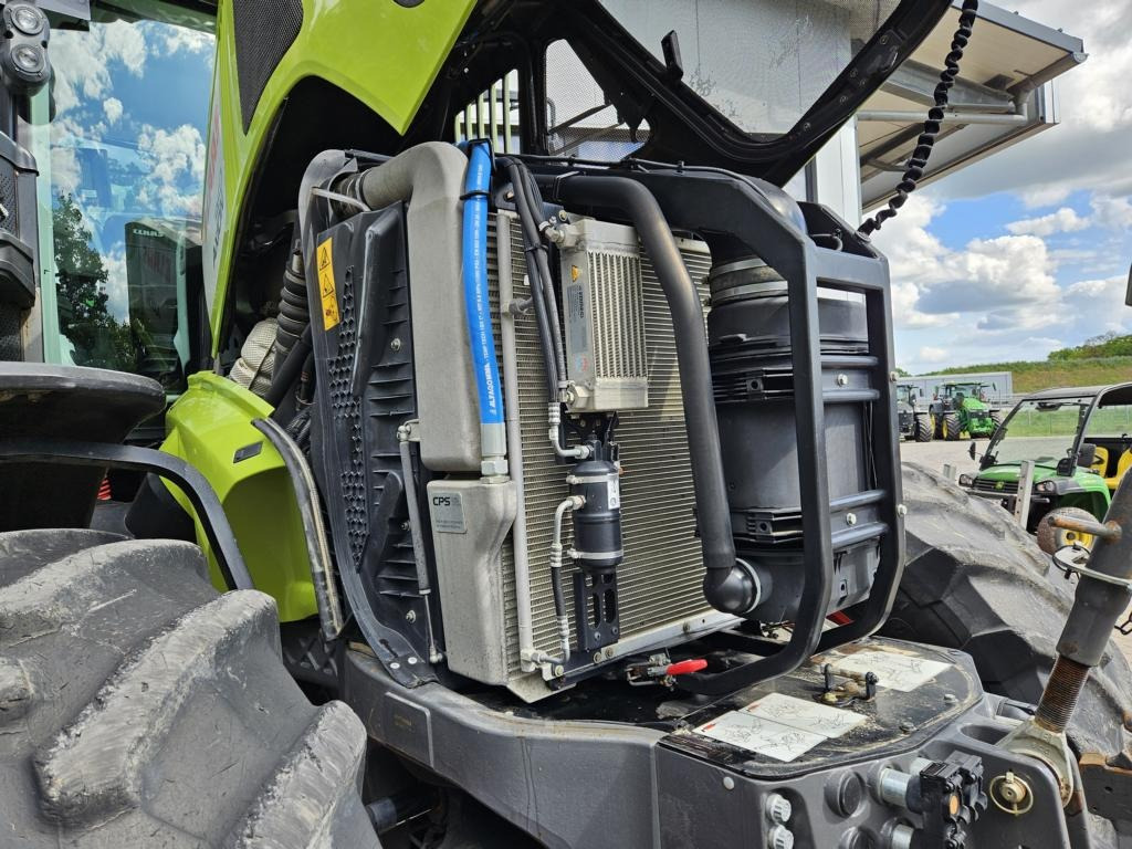 CLAAS AXION 960 - Farm tractor: picture 3 CLAAS AXION 960 - Farm tractor: picture 3