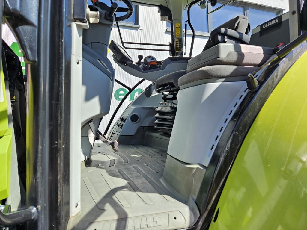 Farm tractor CLAAS Arion 650 Hexashift: picture 21