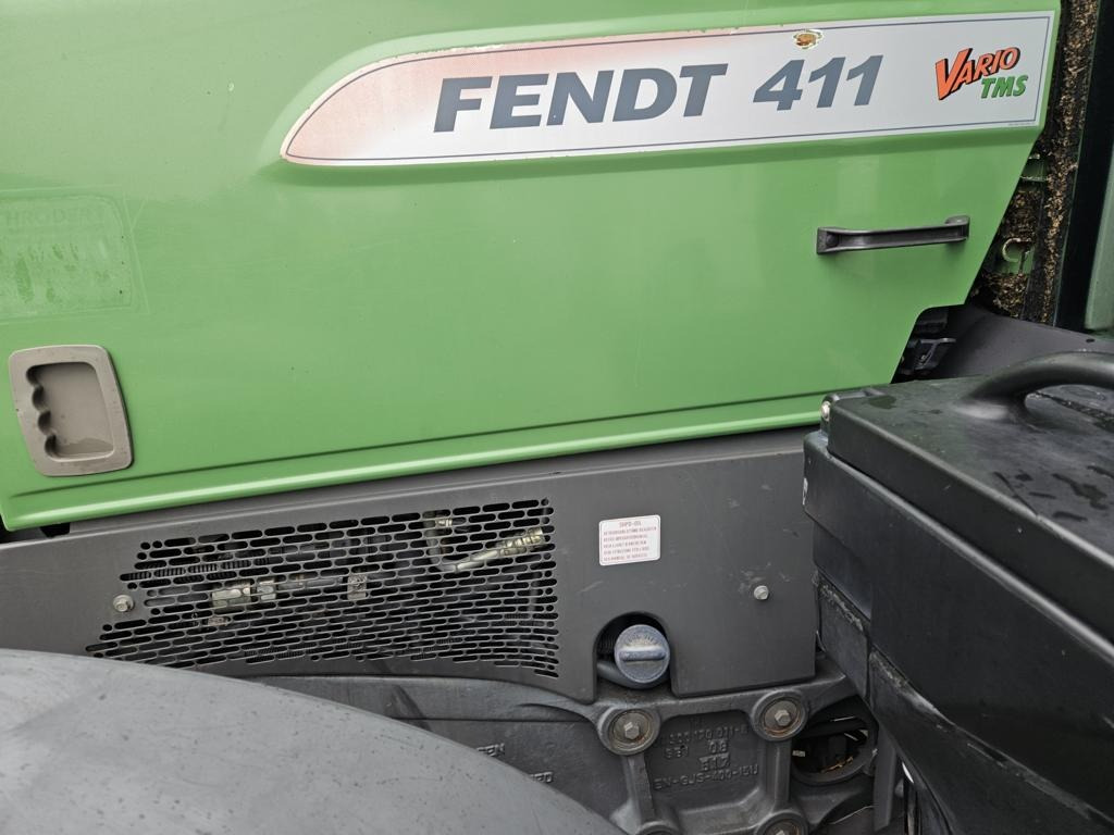 Fendt 411 VARIO TMS - Farm tractor: picture 4 Fendt 411 VARIO TMS - Farm tractor: picture 4