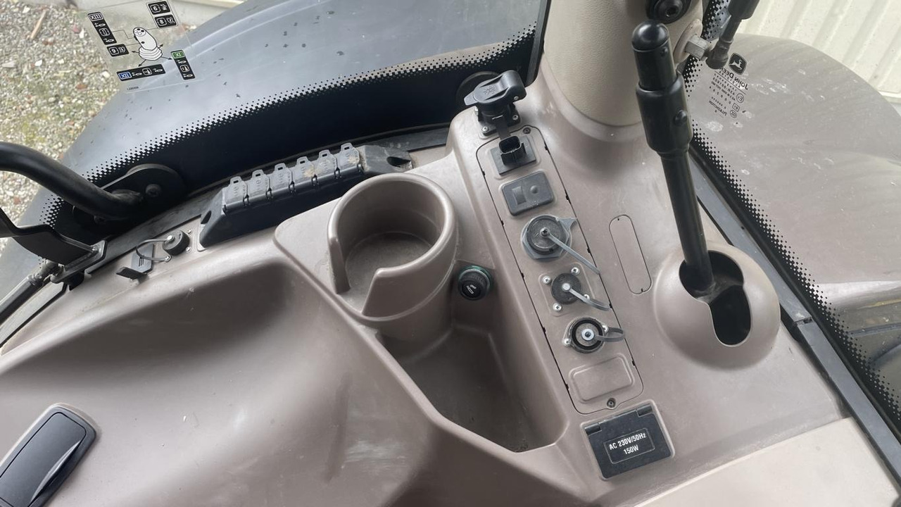 Farm tractor John Deere 6195R: picture 9 Farm tractor John Deere 6195R: picture 9