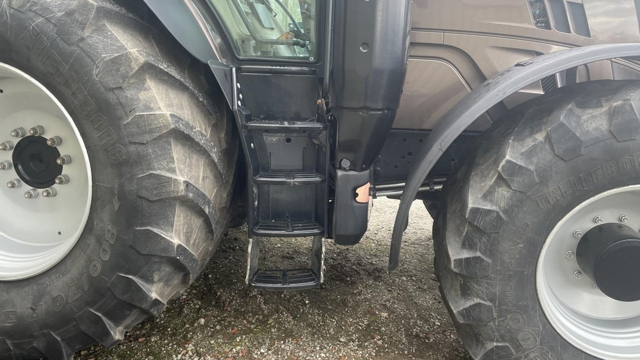 Farm tractor John Deere 6195R: picture 25 Farm tractor John Deere 6195R: picture 25