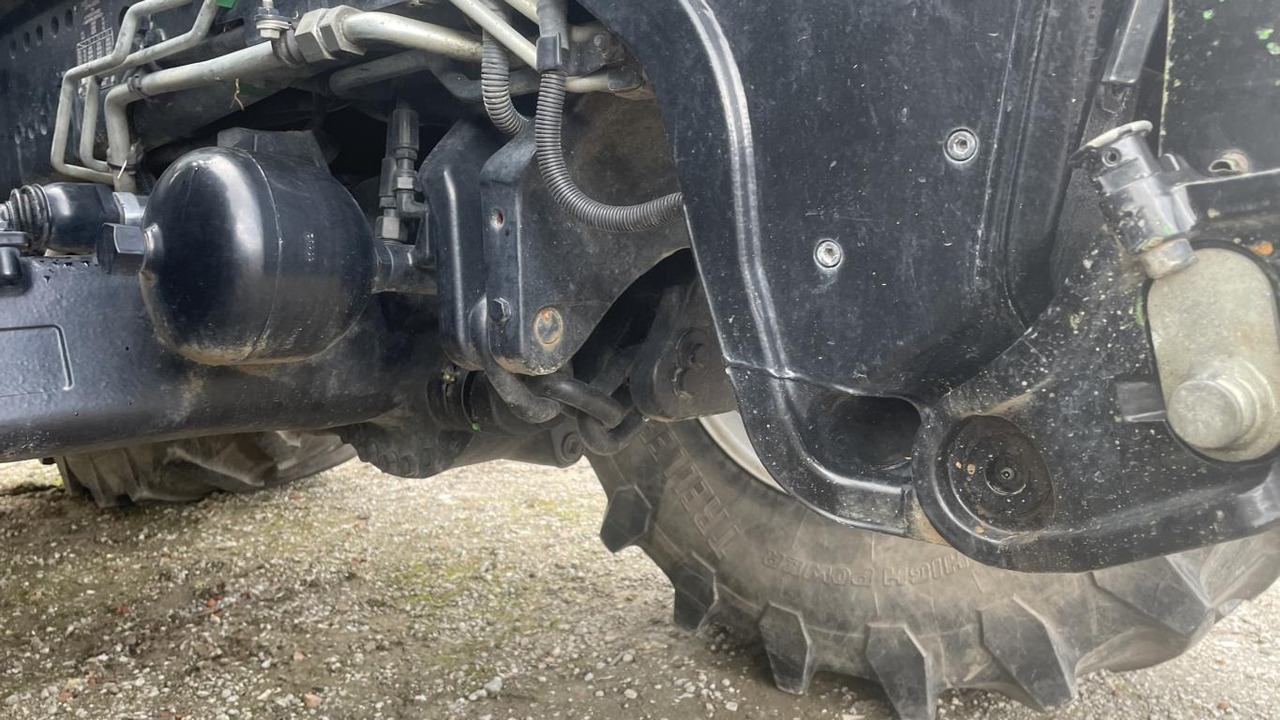 Farm tractor John Deere 6195R: picture 33 Farm tractor John Deere 6195R: picture 33