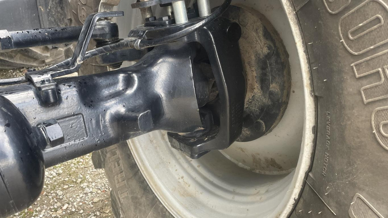 Farm tractor John Deere 6195R: picture 30 Farm tractor John Deere 6195R: picture 30