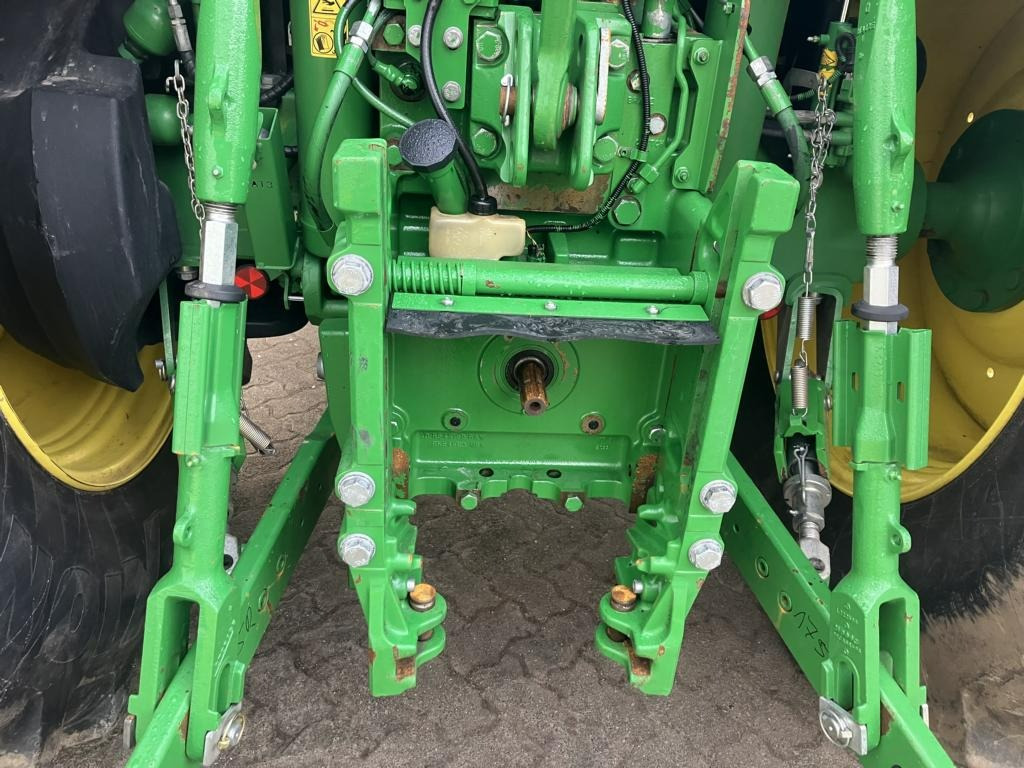 Farm tractor John Deere TRAKTOR 6175R: picture 17