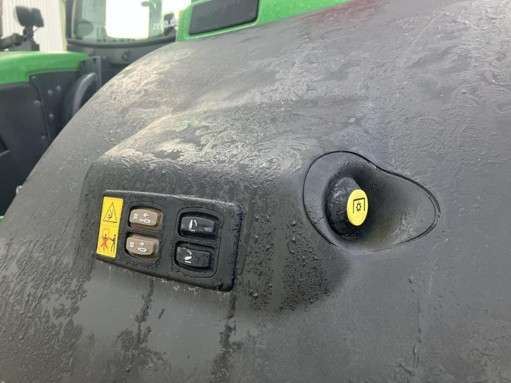 Farm tractor John Deere TRAKTOR 6175R: picture 20