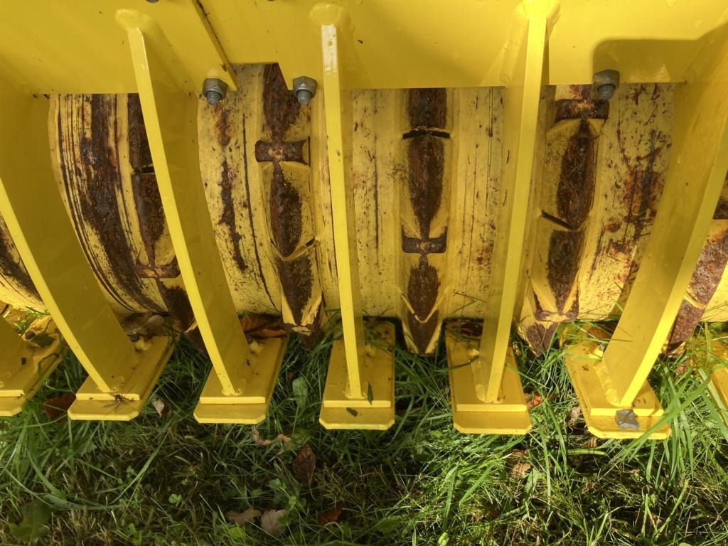 Pöttinger LION 403 C - Harrow: picture 4 Pöttinger LION 403 C - Harrow: picture 4