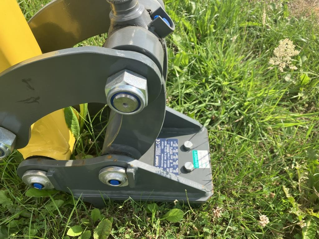 New Mini excavator Wacker ET 16: picture 11