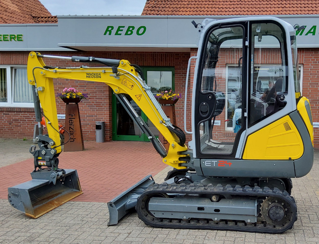 Wacker ET 24 - Mini excavator: picture 1 Wacker ET 24 - Mini excavator: picture 1