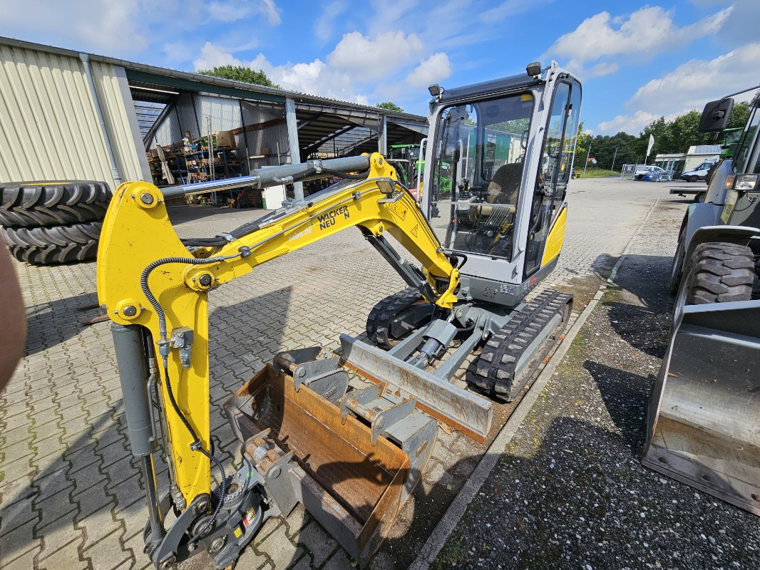 Wacker ET 24 - Mini excavator: picture 1 Wacker ET 24 - Mini excavator: picture 1