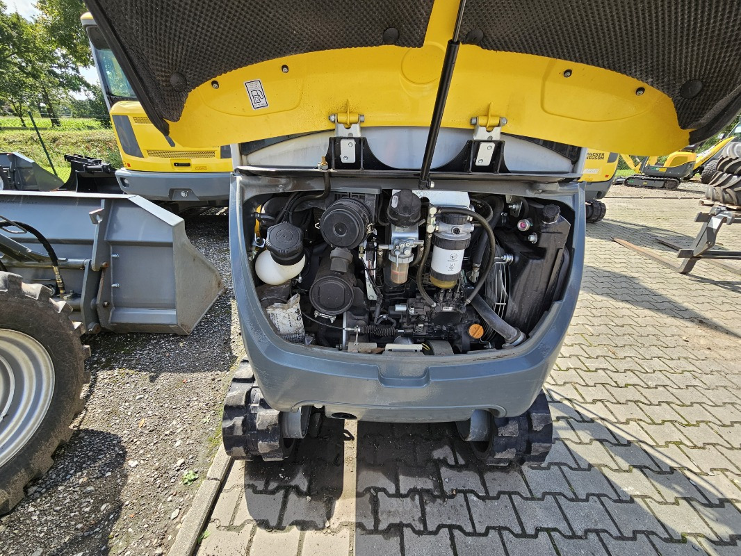 Wacker ET 24 - Mini excavator: picture 2 Wacker ET 24 - Mini excavator: picture 2