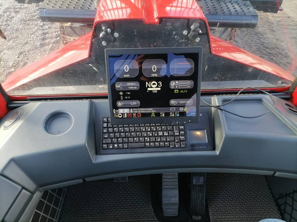 Komatsu 875  - Forwarder: picture 4 Komatsu 875  - Forwarder: picture 4