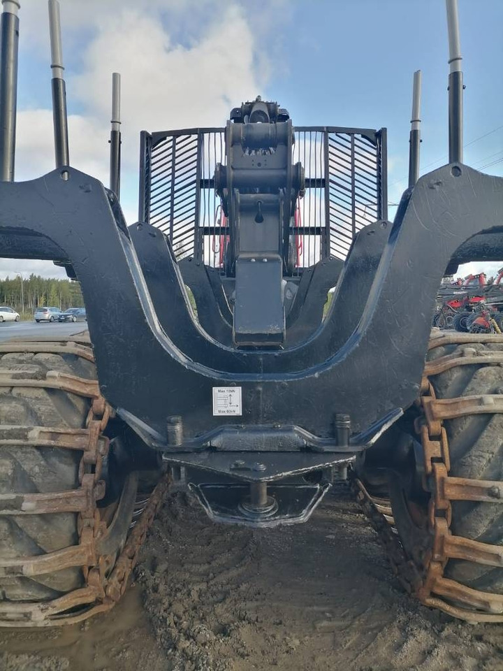 Komatsu 875  - Forwarder: picture 2 Komatsu 875  - Forwarder: picture 2