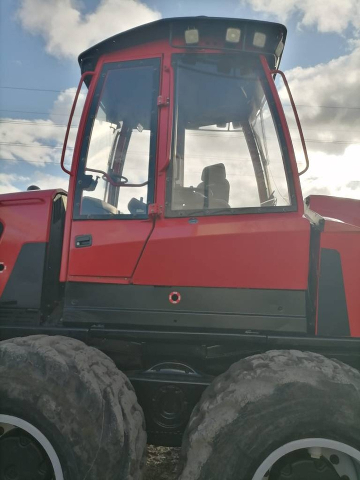 Komatsu 875  - Forwarder: picture 5 Komatsu 875  - Forwarder: picture 5