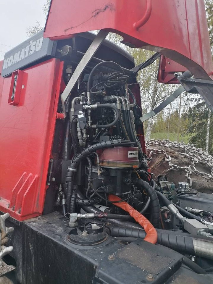 Forestry harvester Komatsu 901 TX.1: picture 14