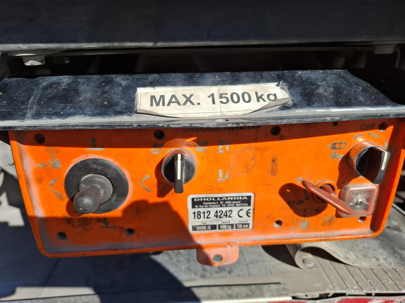 Renault D Cab 2.1 - Box truck: picture 3 Renault D Cab 2.1 - Box truck: picture 3