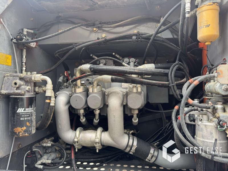 Hitachi ZX250LCN-5B leasing Hitachi ZX250LCN-5B: picture 14