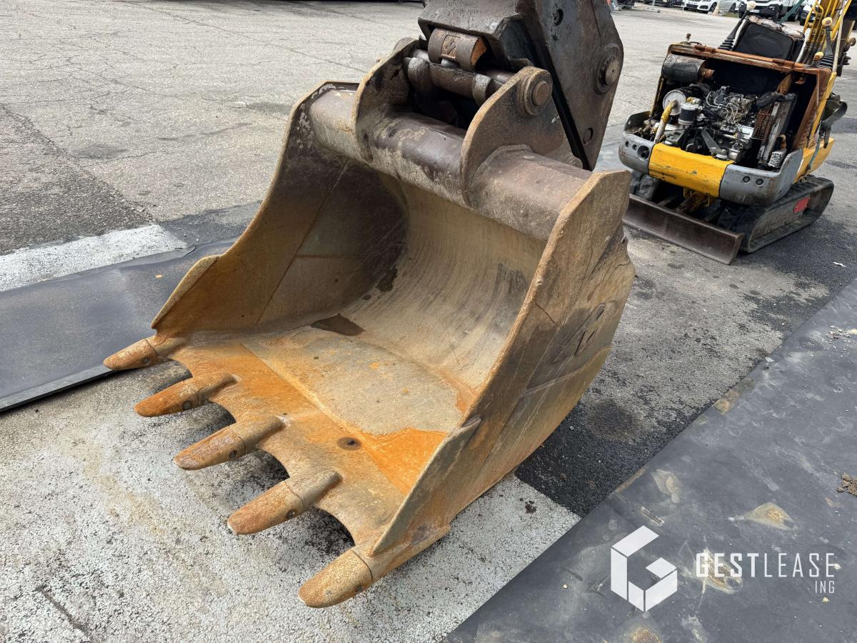 Hitachi ZX250LCN-5B leasing Hitachi ZX250LCN-5B: picture 6