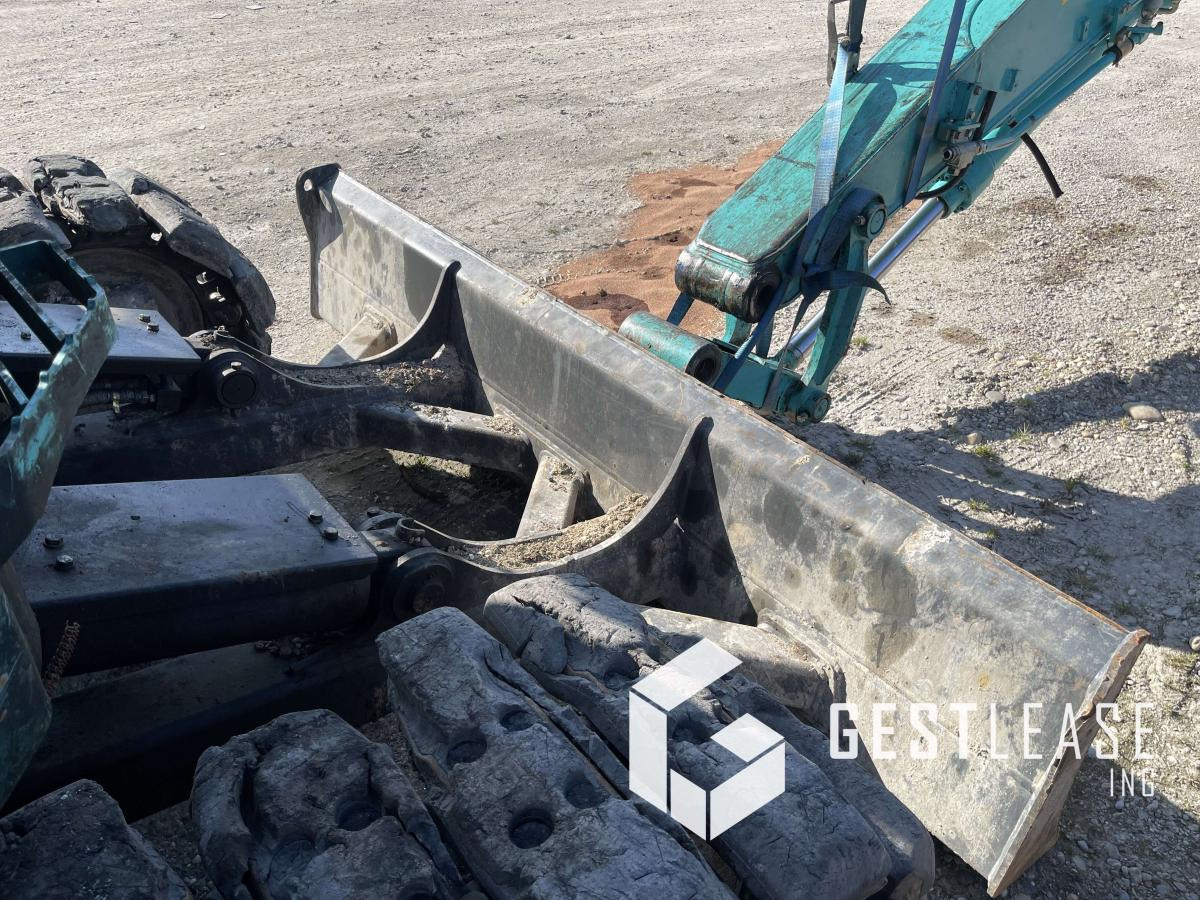 Crawler excavator Kobelco SK140: picture 18