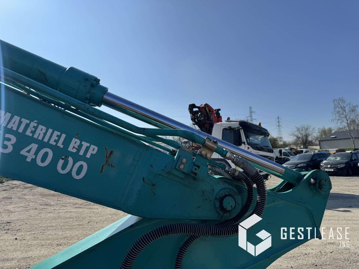 Crawler excavator Kobelco SK140: picture 7