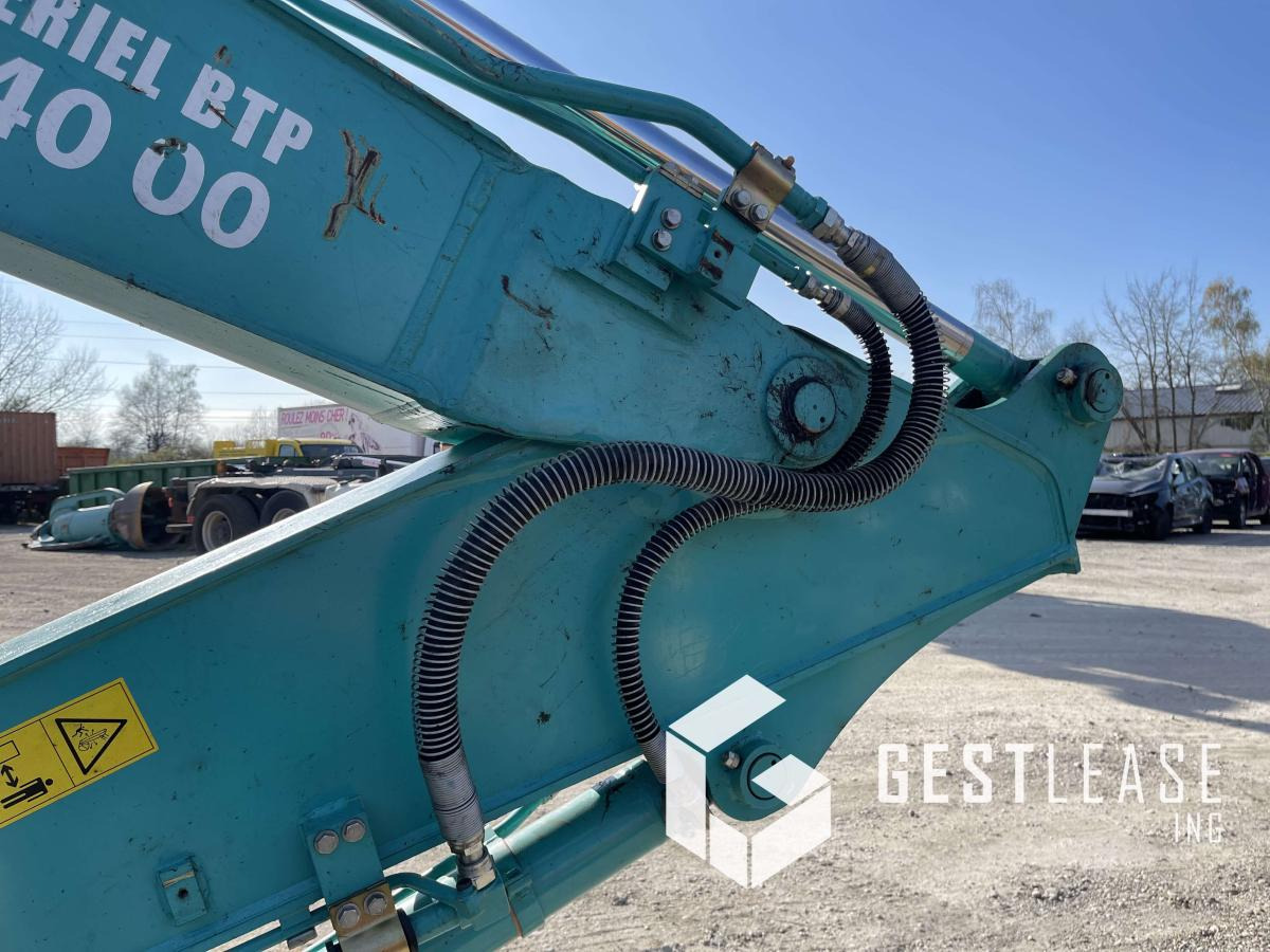Crawler excavator Kobelco SK140: picture 26