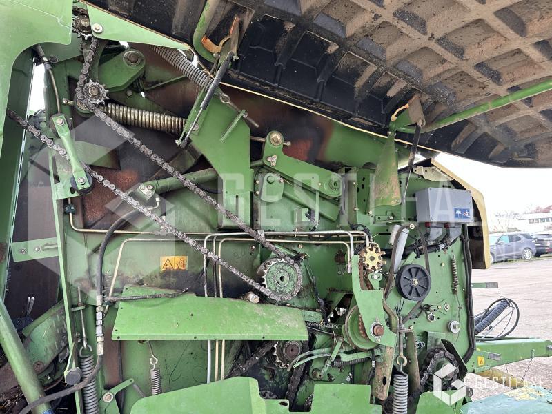 Round baler Krone COMPRIMA V 150 XC: picture 15