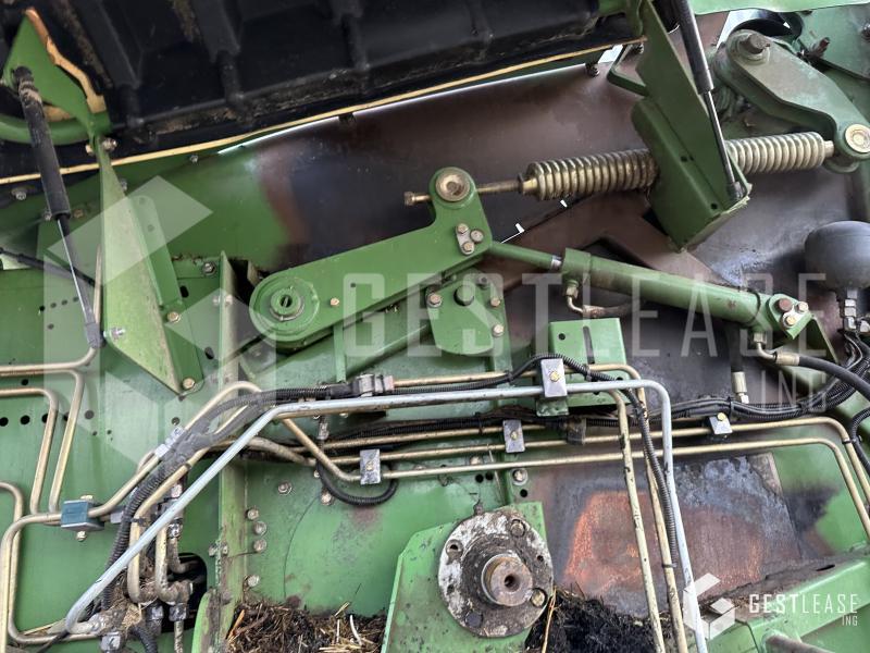 Round baler Krone COMPRIMA V 150 XC: picture 8