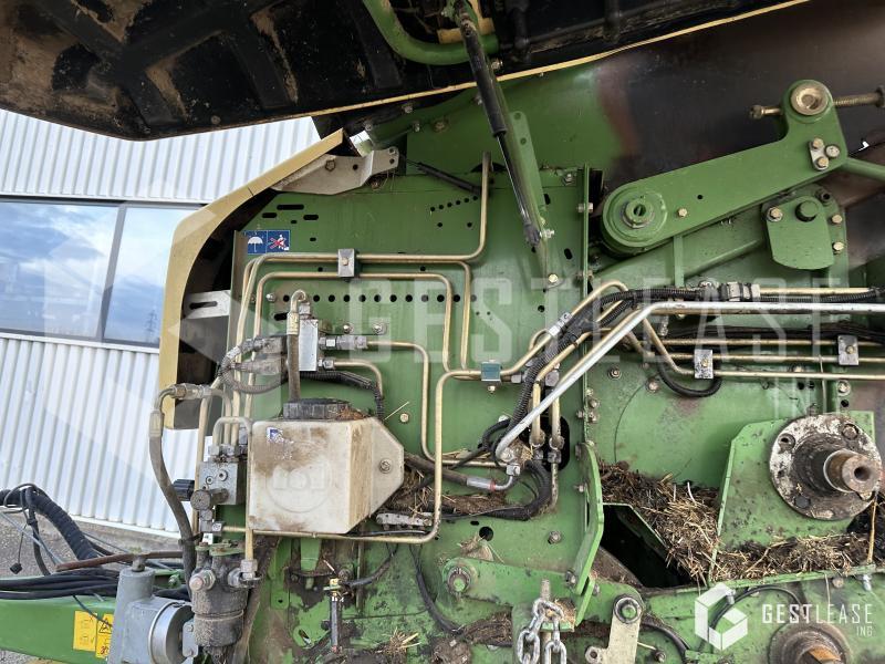 Round baler Krone COMPRIMA V 150 XC: picture 9