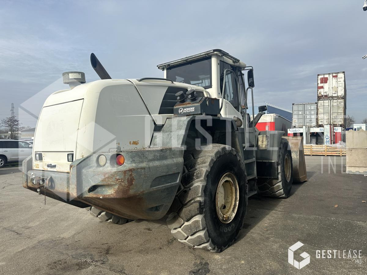Liebherr L580 - Wheel loader: picture 3 Liebherr L580 - Wheel loader: picture 3