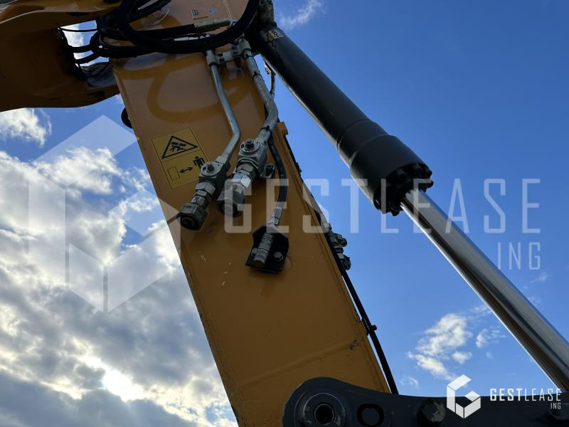 Crawler excavator Liebherr R930LC G8: picture 14