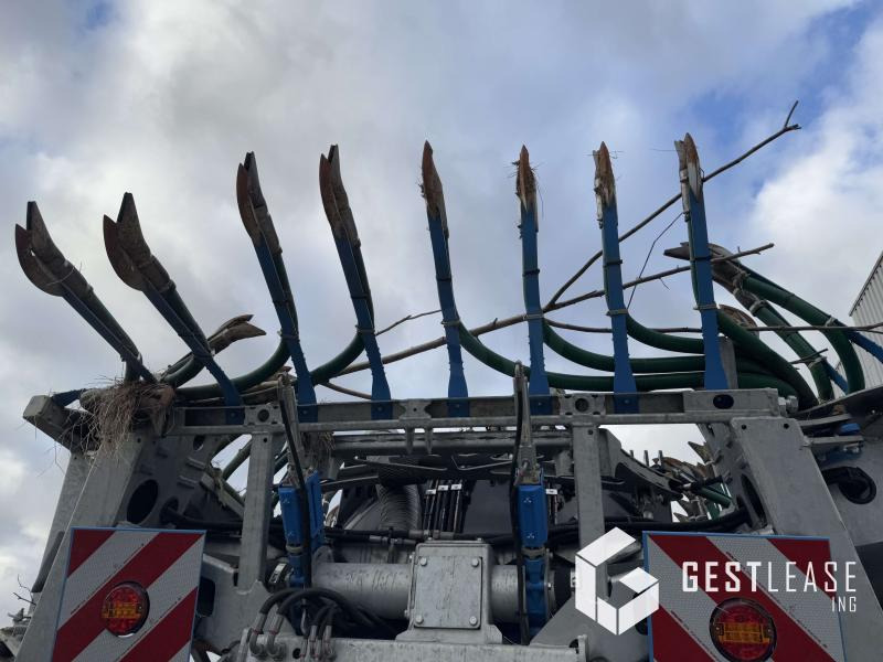 Slurry tanker Pichon SV20R: picture 12