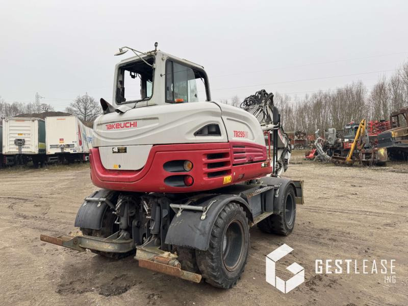 Takeuchi TB295W - Wheel excavator: picture 3 Takeuchi TB295W - Wheel excavator: picture 3