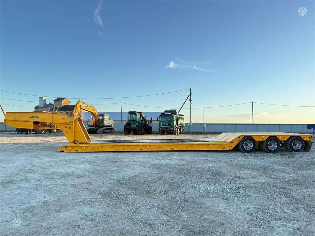 King GTL 83/34 lowbed - Low loader semi-trailer: picture 1 King GTL 83/34 lowbed - Low loader semi-trailer: picture 1
