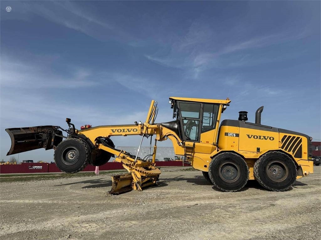 Volvo G976 6x6 Canada made - Grader: picture 2 Volvo G976 6x6 Canada made - Grader: picture 2